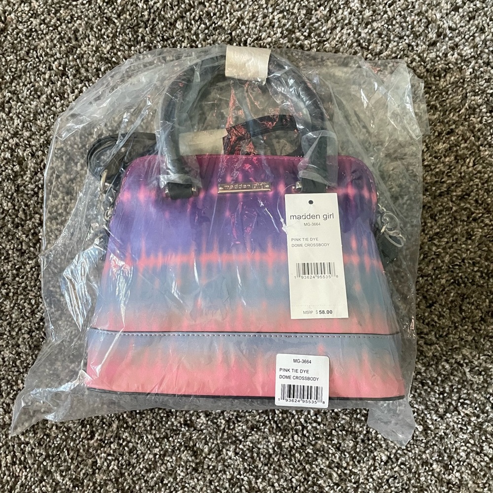 Madden Girl Rainbow purse. NWT $15 - Picture 3 of 3